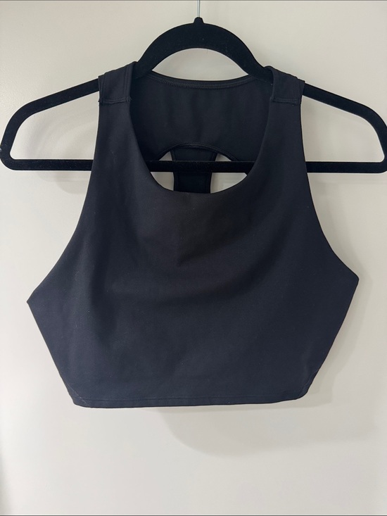 GAP Tops - Gap Fit Black High-Neck Women's Crop Tank Top
